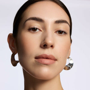 V2HFA570C3EC0F82138E5917D94701A33FDR7613555P8