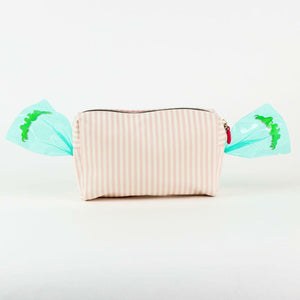 V2H26C5743CA30CE23B0678D9D9318727C9R7186690P8