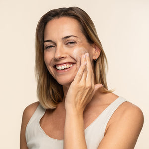 V3HC8A4A3B592717F2692A4A0BB93A4FA1CR5121259P4